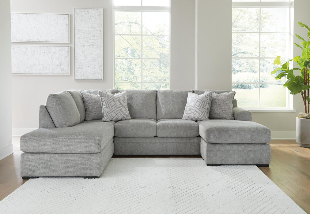 Casselbury Cement Casselbury 2-Piece Sectional with Chaise
