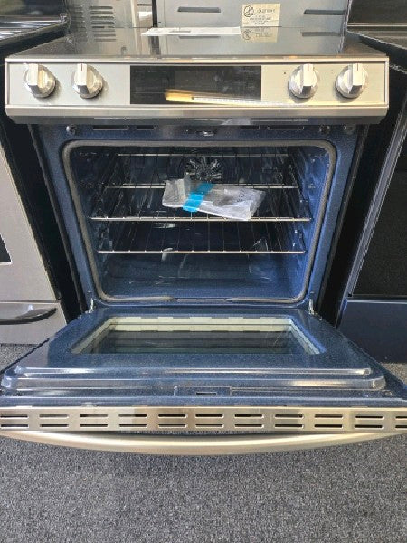 Samsung - 6.3 cu. ft. Smart Instant Heat Slide-in Induction Range with Air Fry & Convection+ - Stainless Steel - display_model