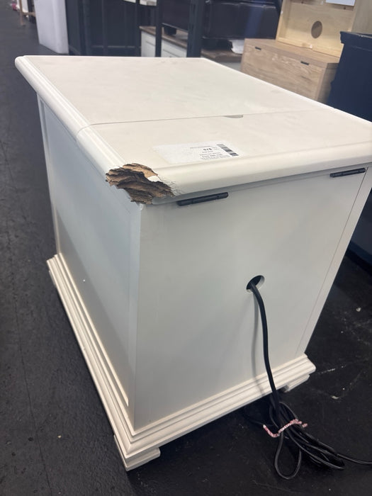 Charlestown Modern Farmhouse Soft White Wood Storage End Table with USB - new