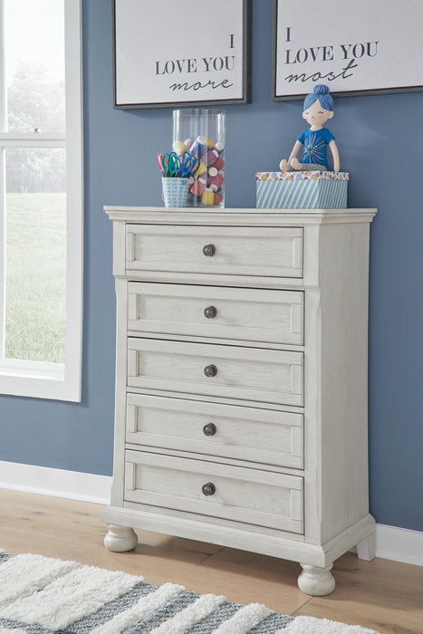 Robbinsdale Antique White Five Drawer Chest