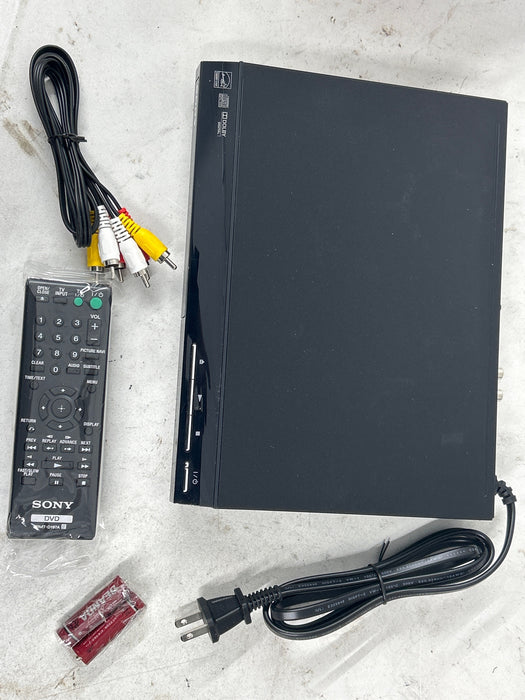 Sony - DVD Player with HD Upconversion - Black - new