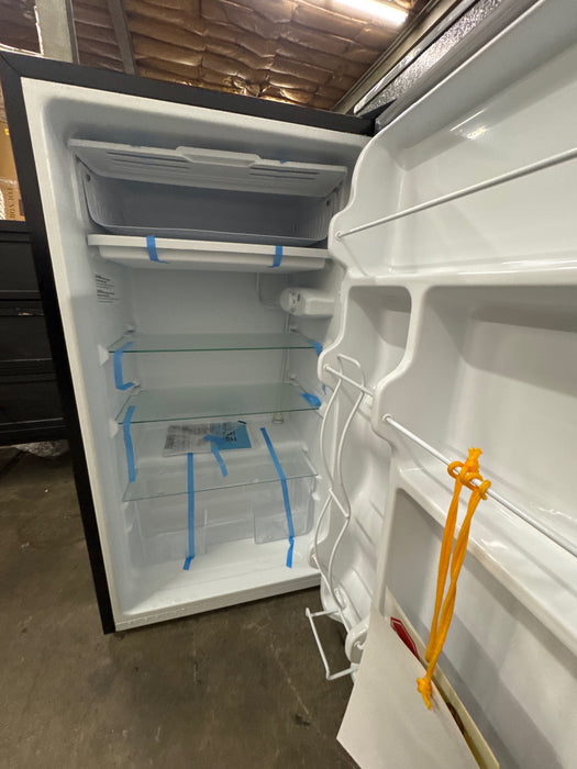 Midea Compact Refrigerator, 3.3 cu ft, Black - open_box