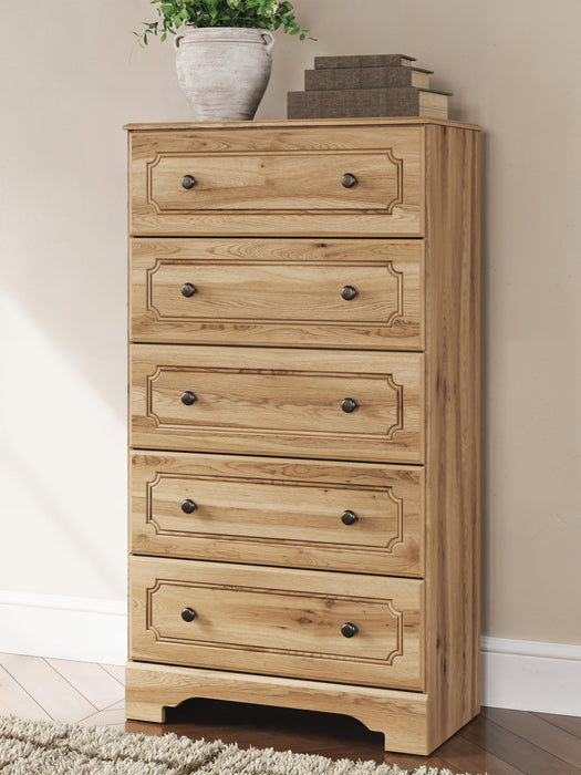 Galletyn Warm Brown Five Drawer Chest