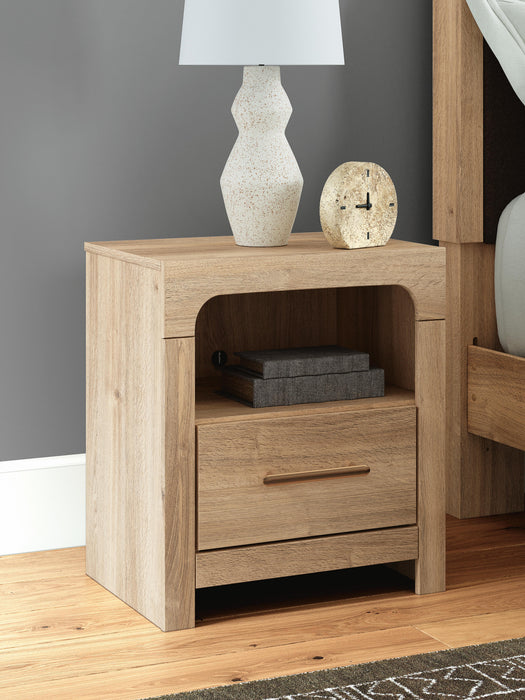 Hollymount Tan One Drawer Night Stand