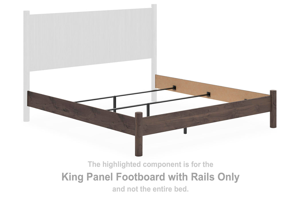 Cadmori Brown King Panel Footboard w/Rails