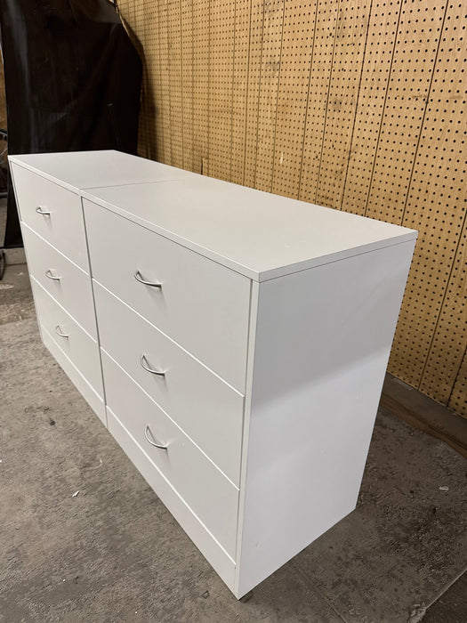 Mainstays Classic 6 Drawer Dresser, White Finish: - new