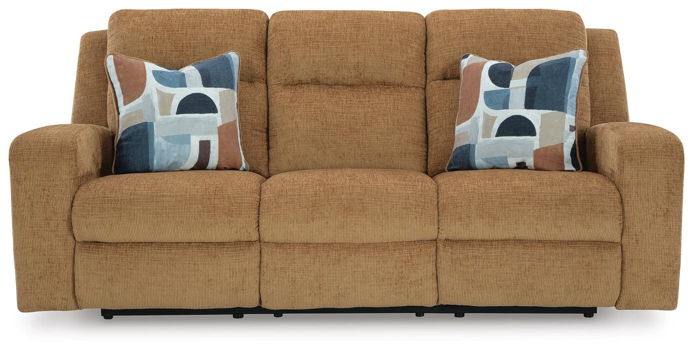 Kanlow Honey Living Room Collection