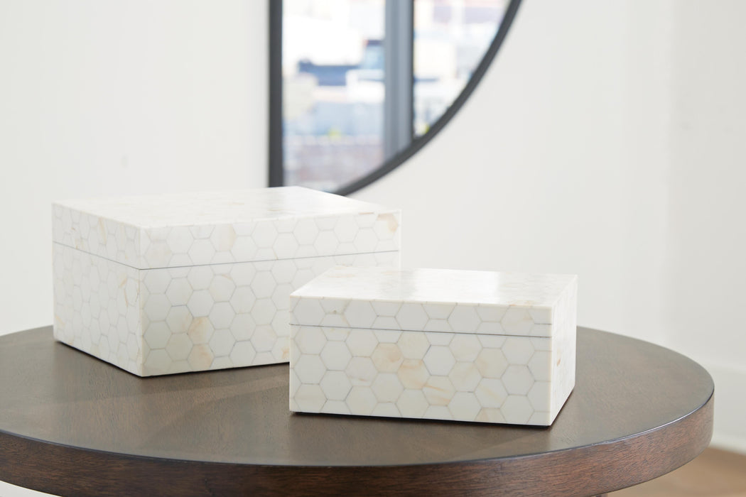 Aldenburg Cream Box Set (Priced Per Item, Must Order 2, 4, 6, or 8)