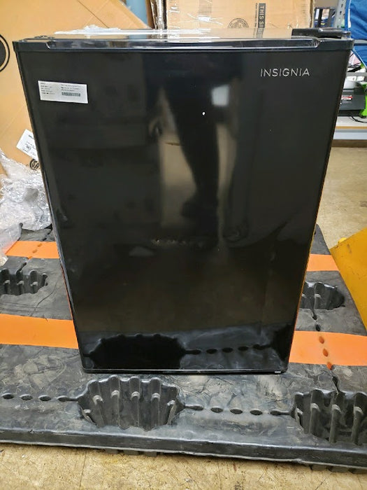 Insignia™ - 3.3 Cu. Ft. Mini Fridge with ENERGY STAR Certification - Black - display_model