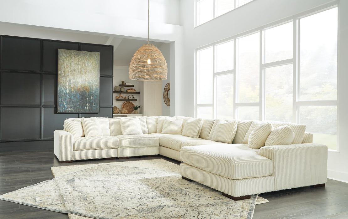 Lindyn Ivory Lindyn 6-Piece Sectional with Chaise