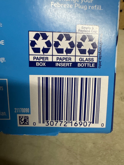 Febreze PLUG Scent Booster Kit, CALM Lavender + Vanilla Bean and April Fresh, 1 Device + 3 Refills - open_box