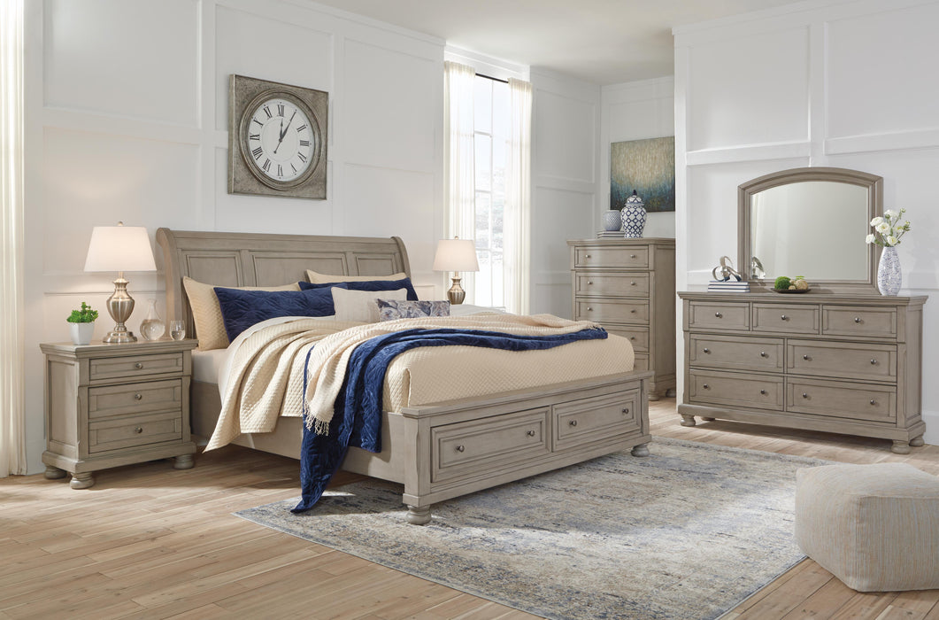 Lettner Light Gray Lettner Dresser and Mirror