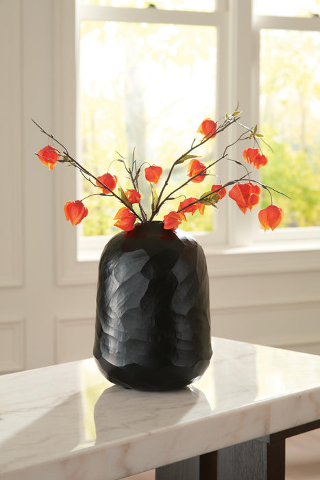 Ryanford Black Vase