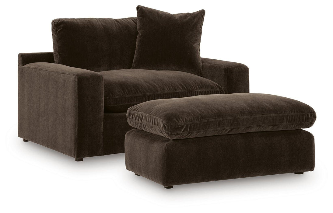 Maxton Heights Bittersweet Maxton Heights Oversized Chair and Ottoman