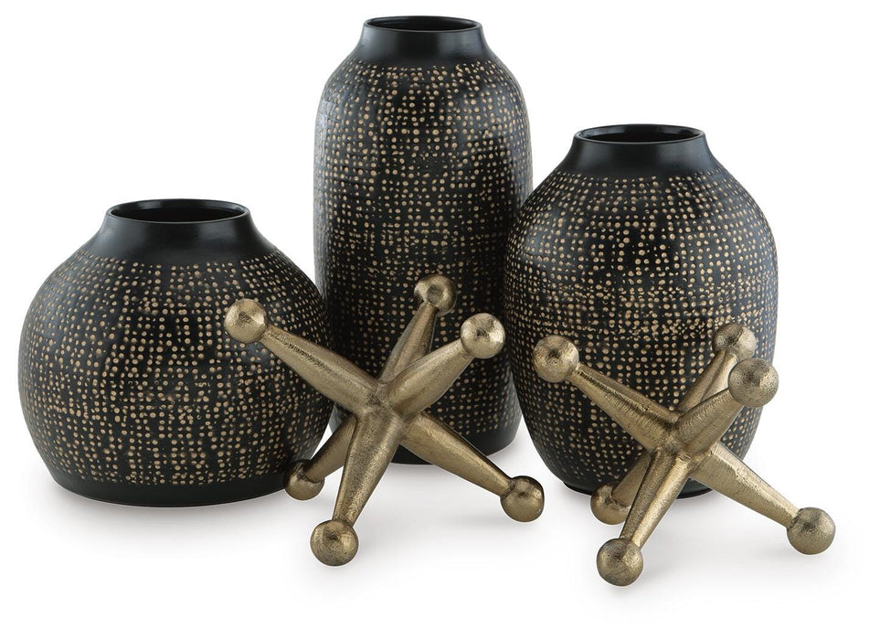 Vinburn Black/Gold Finish Accessory Set (5/CN)