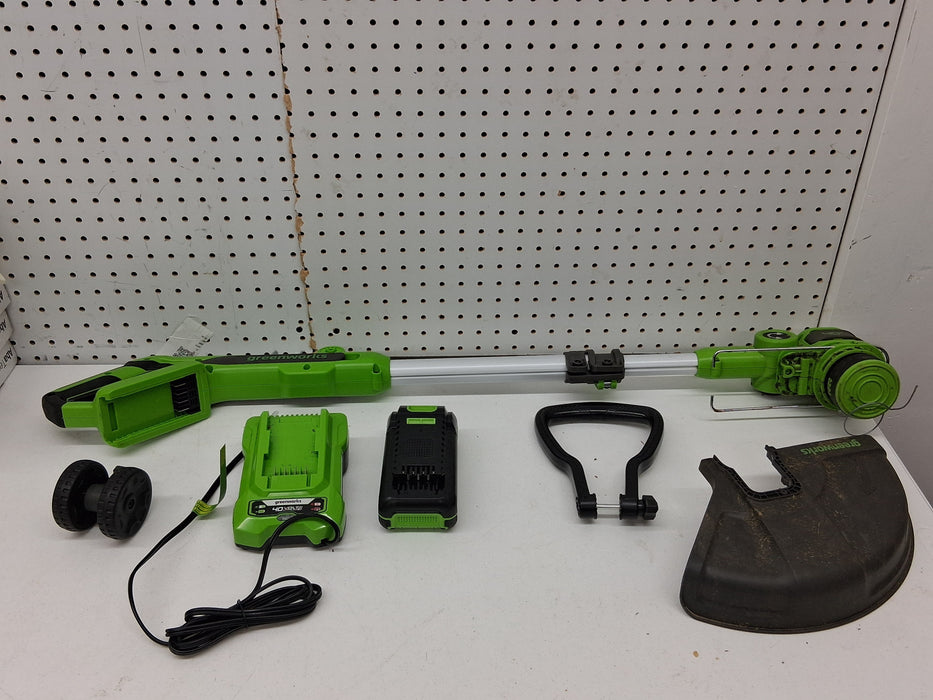 Greenworks 40V 13 in Cordless String Trimmer, Tool Only - used_good