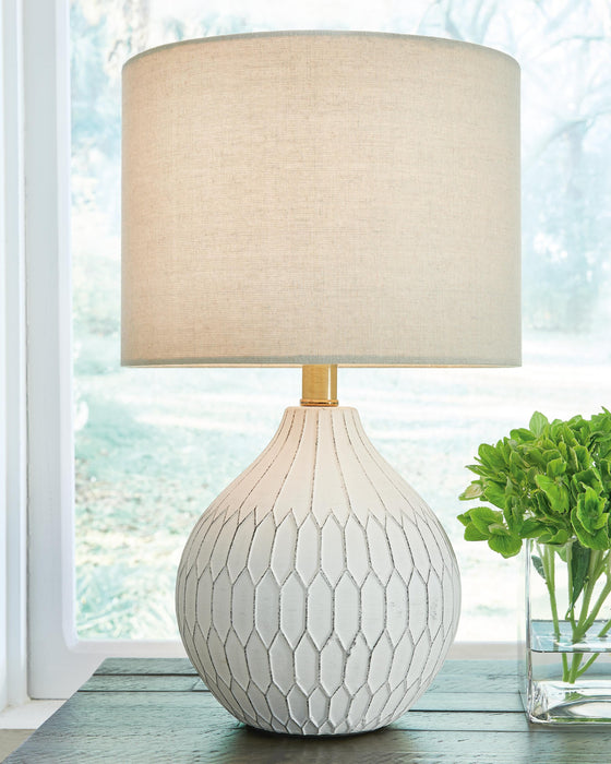Wardmont White Ceramic Table Lamp (1/CN)