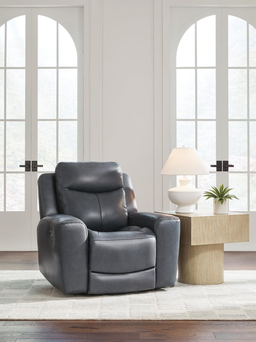 Momentum Moves Admiral PWR Recliner/ADJ Headrest