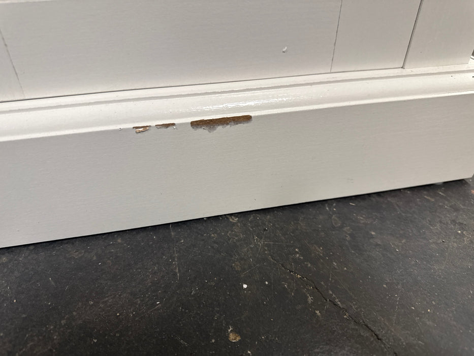 BELLEZE 58 Inch TV Stand, Rustic Wood Entertainment Center for TVs up to 65", Contemporary Media Console Table with Two Open Shelves and Glass Door Cabinets - Astorga (White) - new