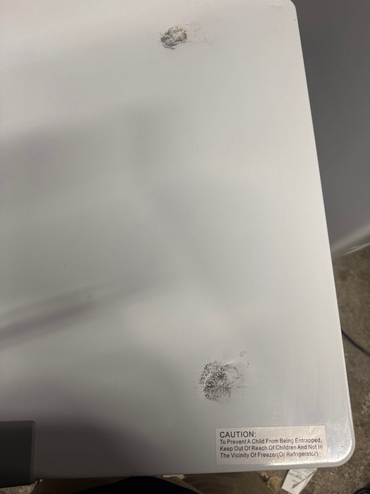 Midea Convertible Chest Freezer with Interior LED Light, 7.0 cu ft, White - used_good