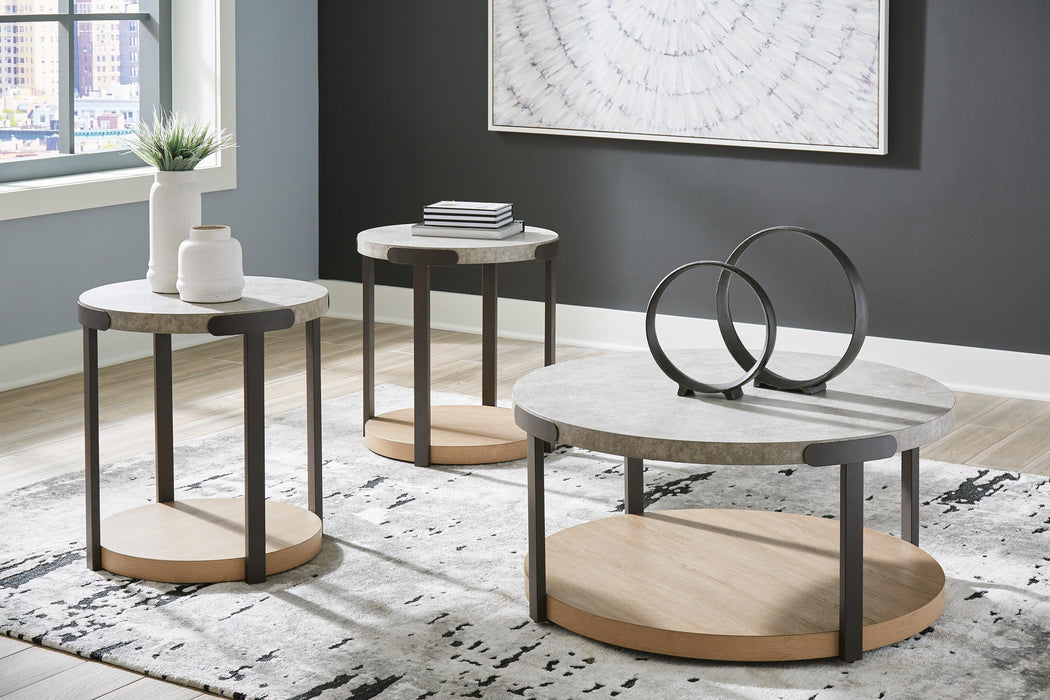 Darthurst Light Brown Occasional Table Set (3/CN)