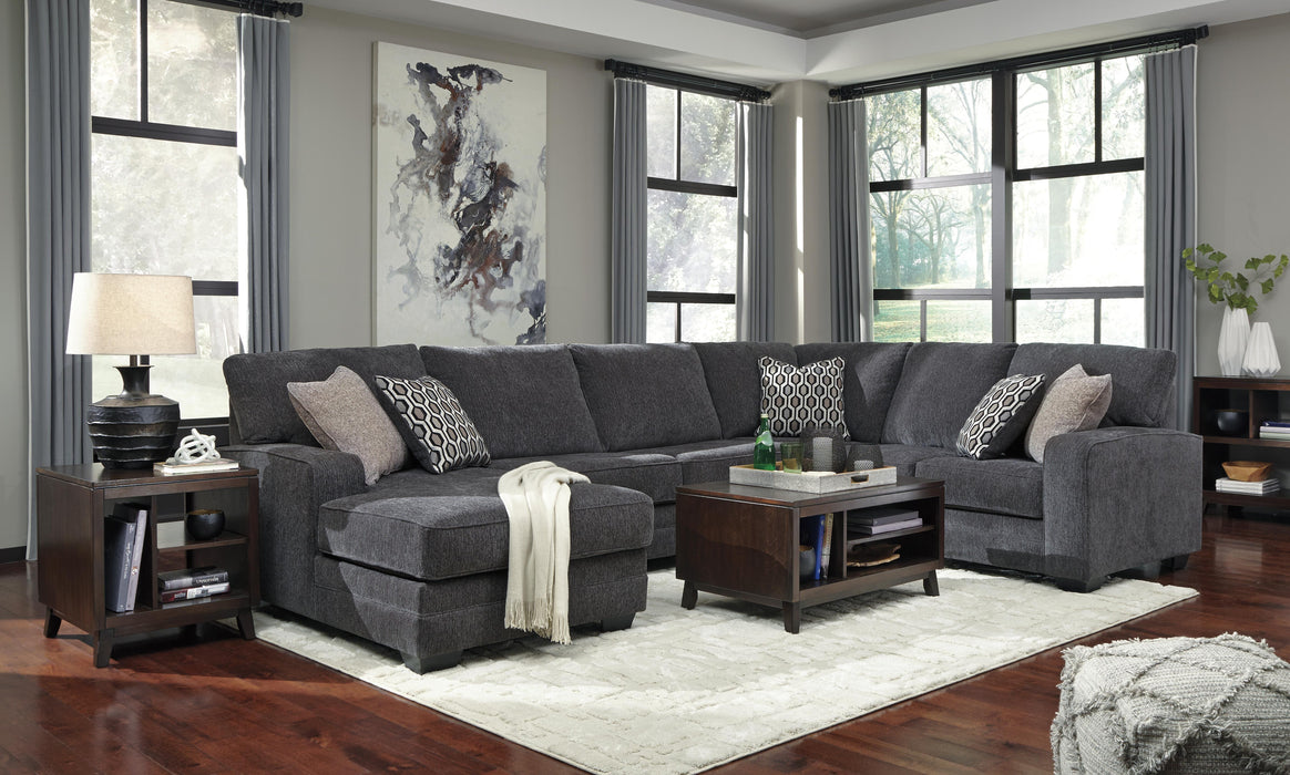 Tracling Slate Tracling 3-Piece Sectional with Chaise