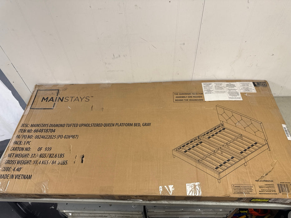 Mainstays Hillside Diamond Tufted Upholstered Queen Platform Bed, Gray - use_like_new