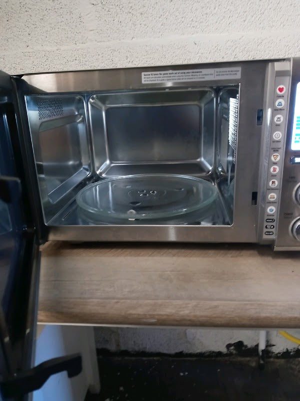 Breville - the Smooth Wave 1.2 Cu. Ft. Microwave - Stainless Steel - used_good