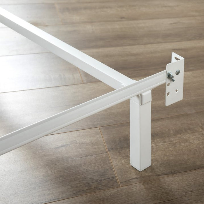 Zinus 7" Compack® Metal Bed Frame, White, Twin - new