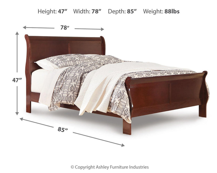 Alisdair Reddish Brown Alisdair King Sleigh Bed