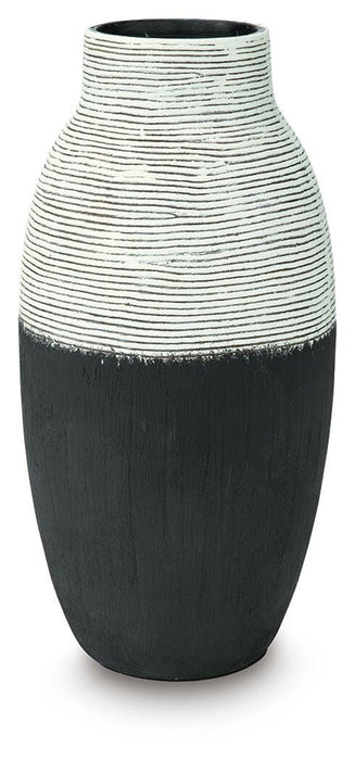 Girtha Antique White/Black Vase
