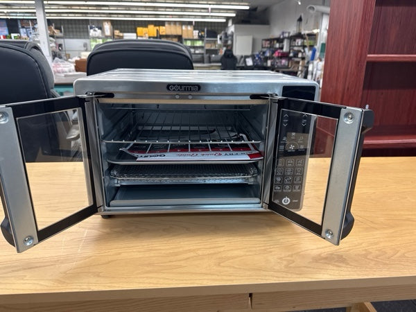 Gourmia 6-Slice Digital Toaster Oven Air Fryer, with 18 One-Touch Presets & Temp Probe, Stainless Steel - new