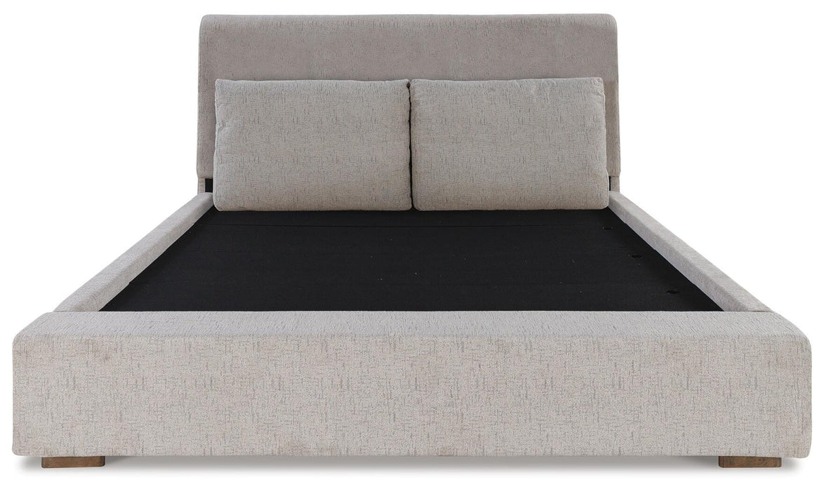 Cabalynn Light Brown Cabalynn King Upholstered Bed