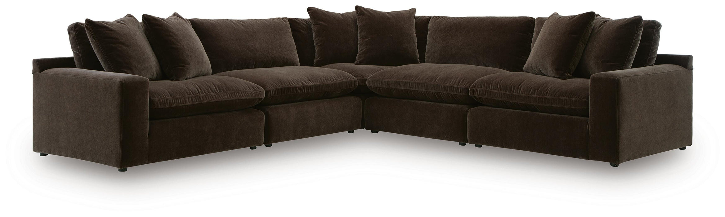 Maxton Heights Bittersweet Living Room Collection