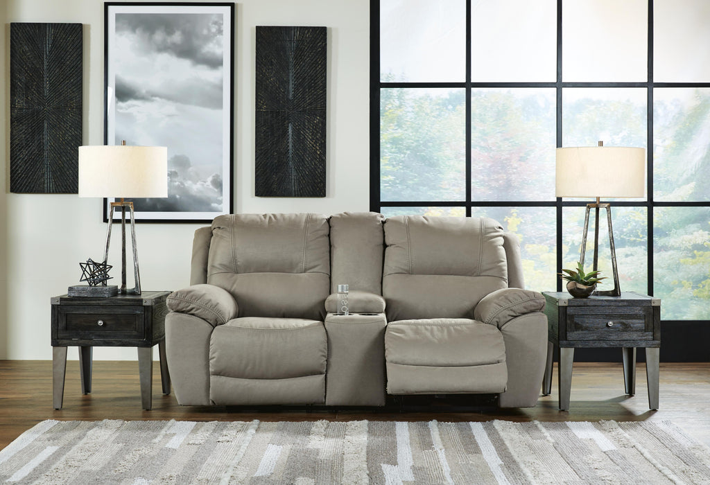 Next-Gen Gaucho Putty DBL REC PWR Loveseat w/Console