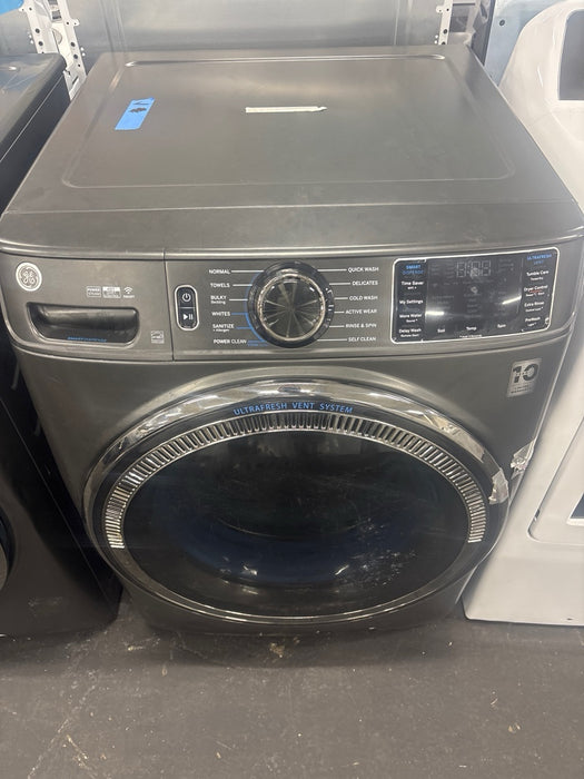 GE 5.0 cu. ft. Capacity Smart Front Load ENERGY STAR Steam Washer with SmartDispense UltraFresh Vent System with OdorBlock and Sanitize + Allergen - display_model