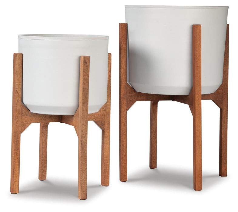 Dorcey White/Brown Planter Set (Priced Per Item, Must Order 2, 4, 6, or 8)
