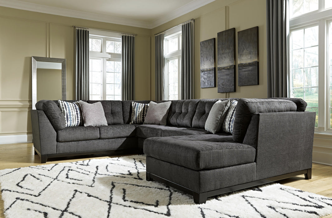 Reidshire Steel Reidshire 3-Piece Sectional with Chaise
