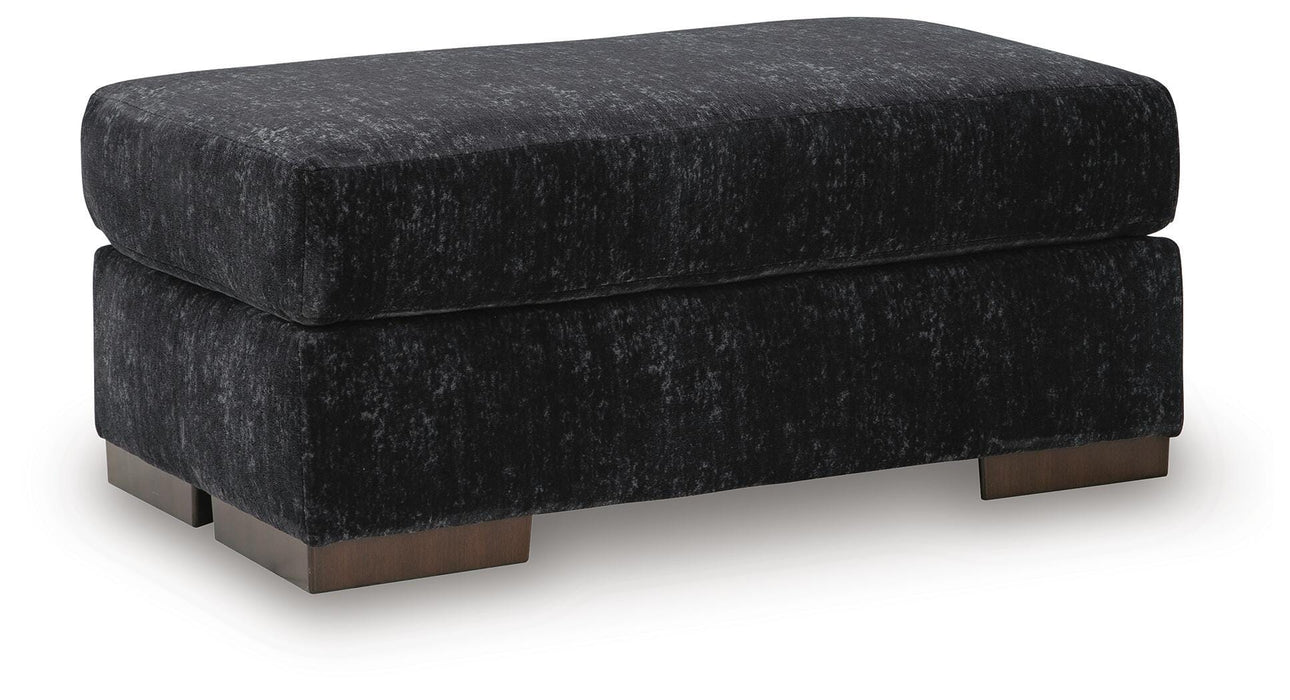 Whitmore Manor Black Pearl Living Room Collection