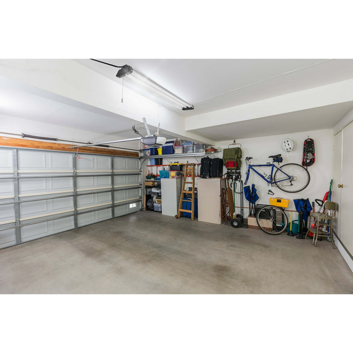 Champion Electronics 4ft LED Shop Light 10,000 Lumen with Motion Sensor, Steel Tread Plate - new