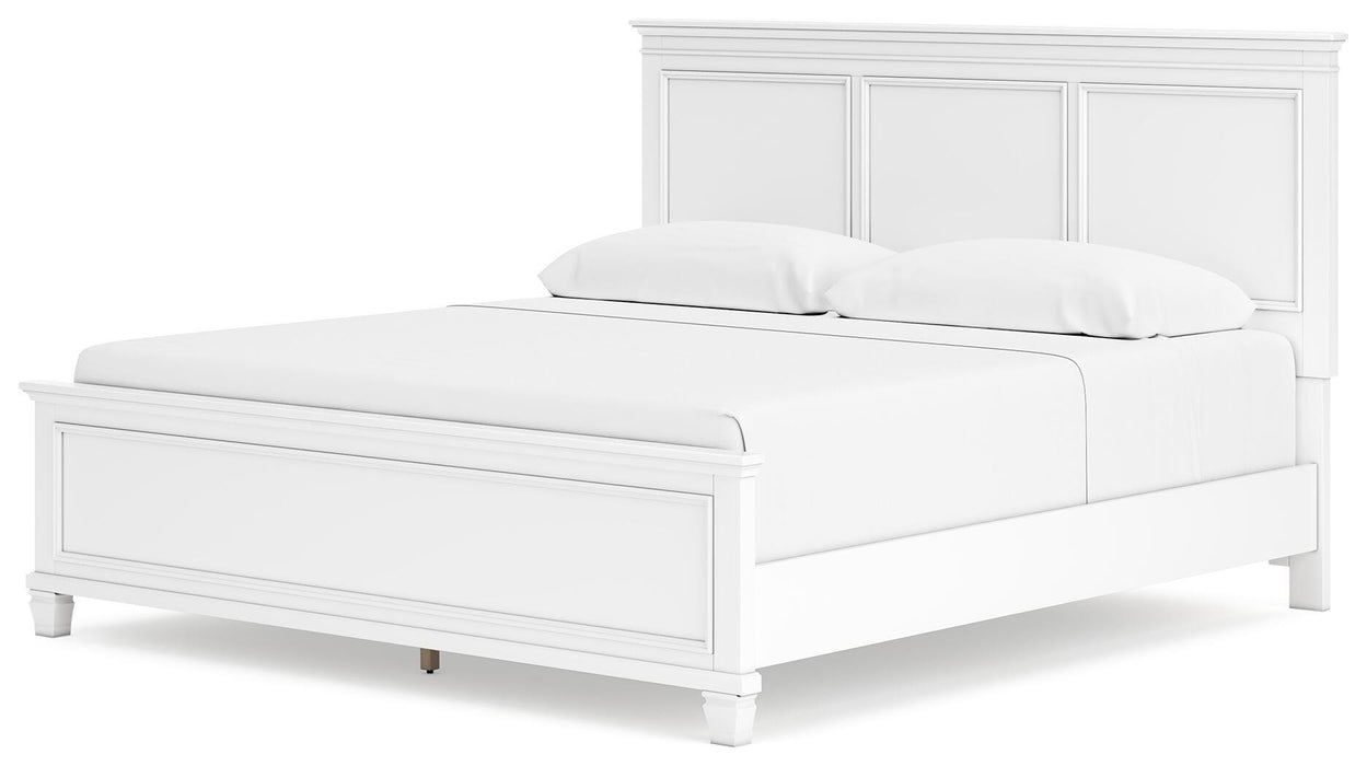 Fortman White Fortman King Panel Bed