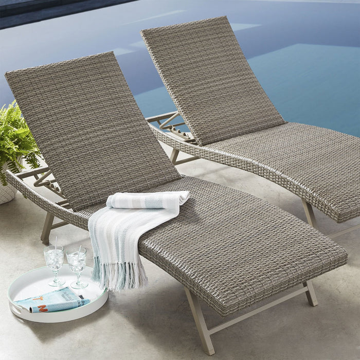 Member's Mark Padded Wicker Chaise Lounger, Set of 2 - open_box