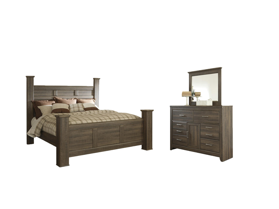 Juararo Dark Brown Juararo California King Poster Bed with Mirrored Dresser