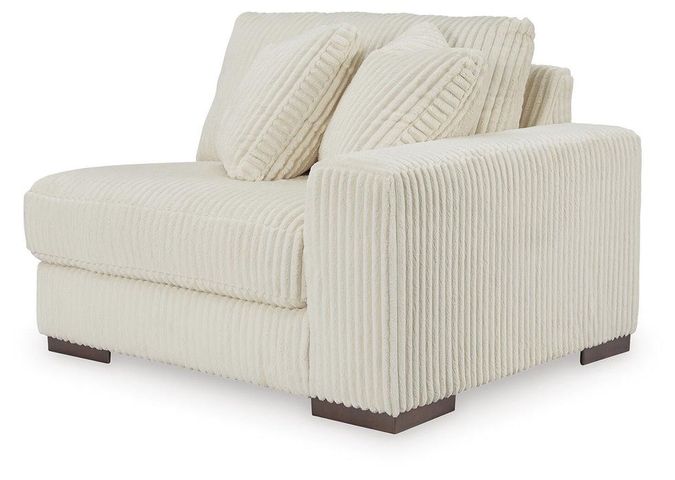 Lindyn Ivory Lindyn 4-Piece Sectional with Chaise
