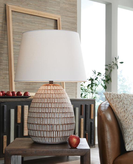 Darrich Beige/White Metal Table Lamp (1/CN)
